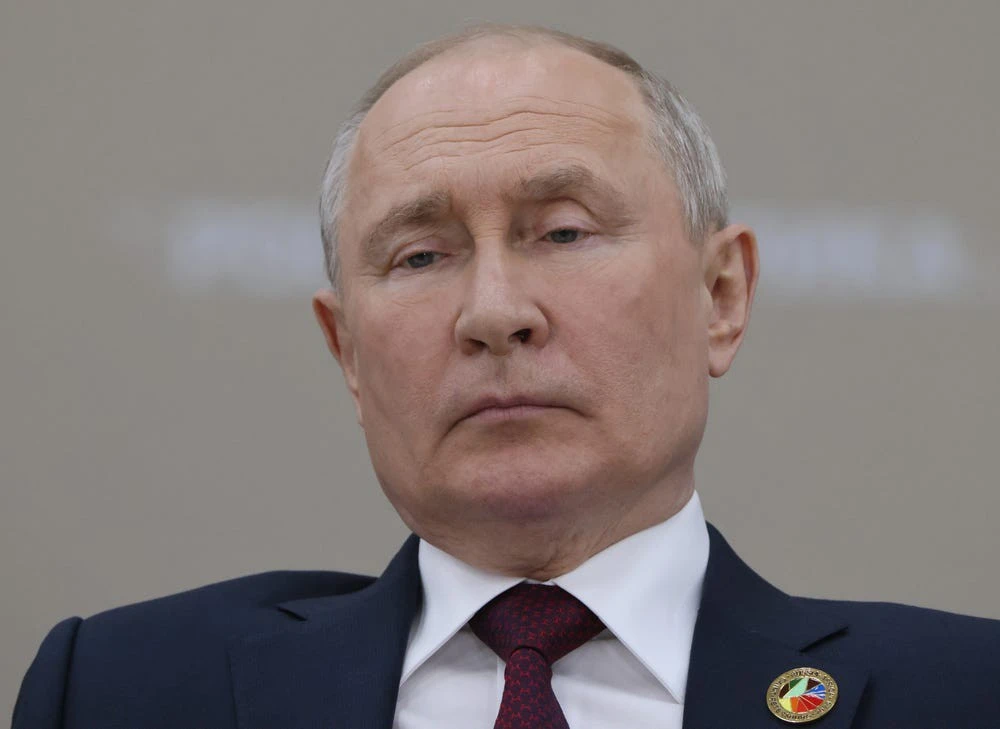 'Bộ ba nhiệm vụ bất khả thi' ông Putin phải giải quyết trong nền kinh tế mong manh thời chiến của Nga