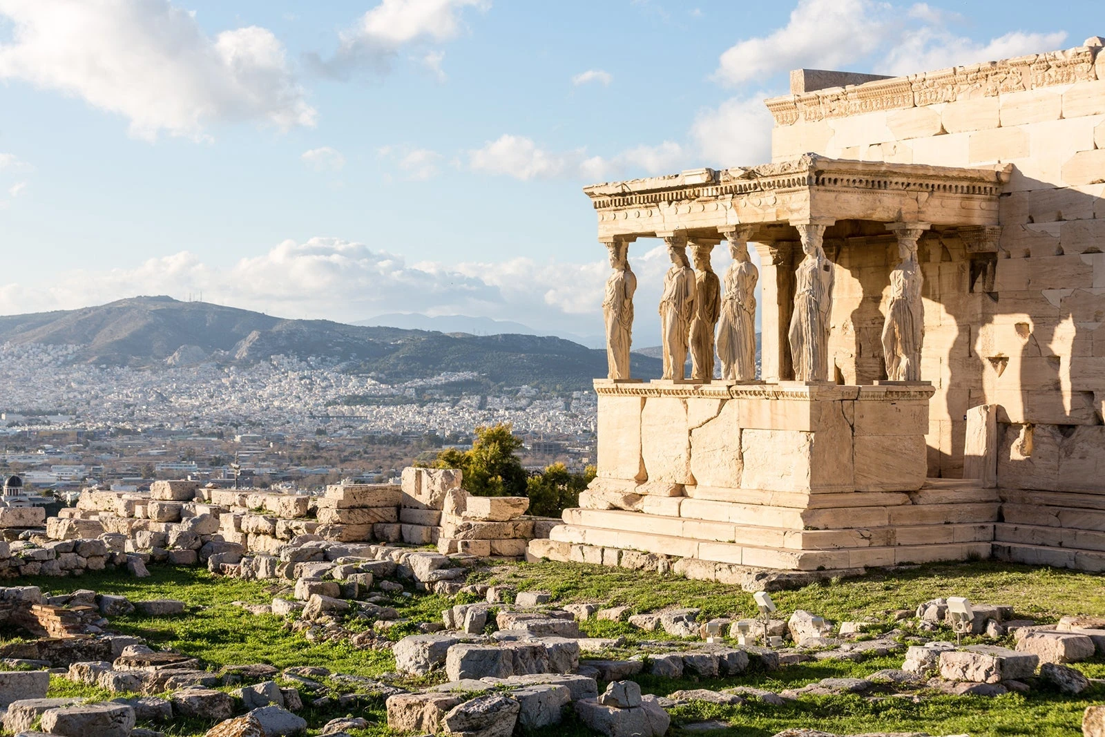 American Airlines deals to Europe: Fly to Dublin, London and other cities from $371 round-trip