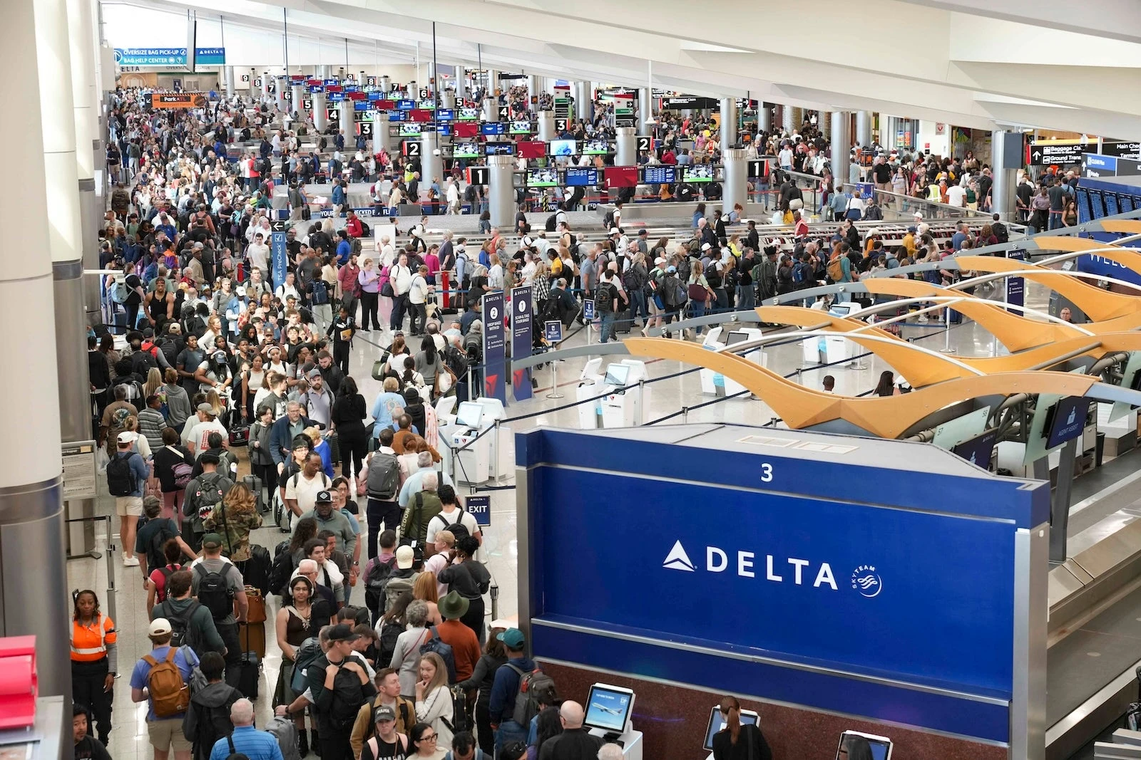 Hoping to avoid long airport security lines? Try these 20 airports