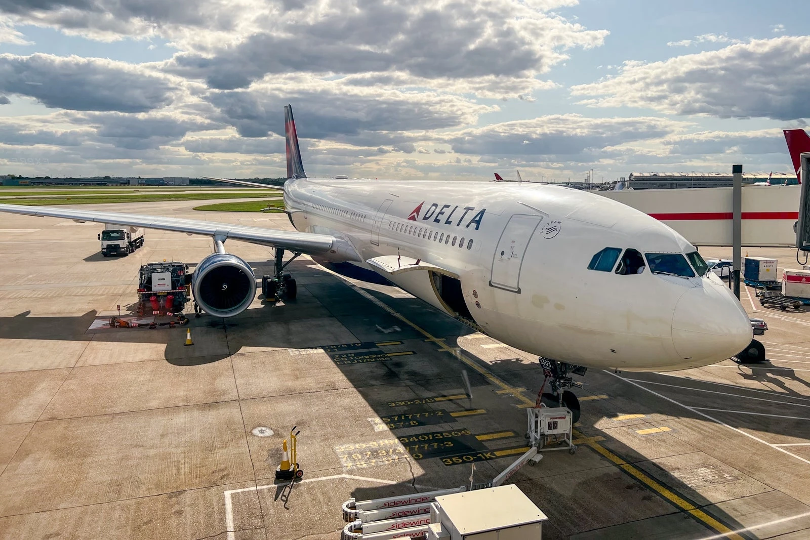 Delta to Ibiza, Malta or Sardinia? SkyMiles members to vote for newest European route