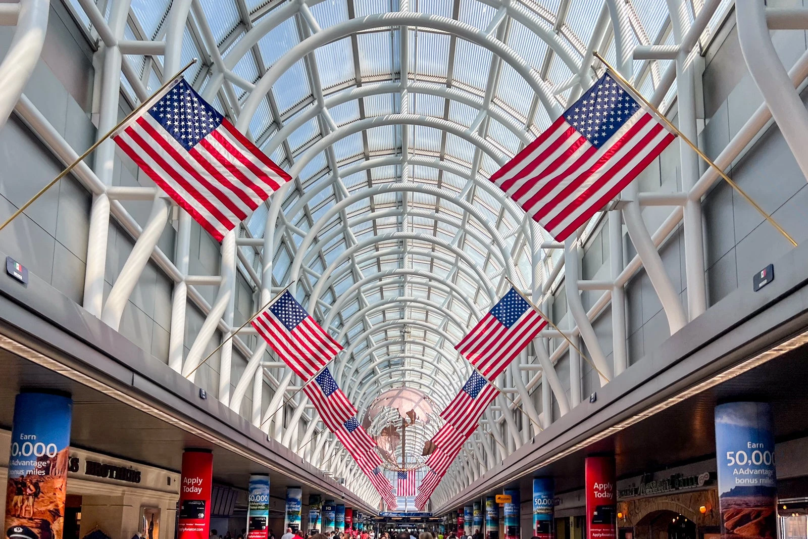 New data shows steep drop in airfares for Labor Day: What it means for holiday flights