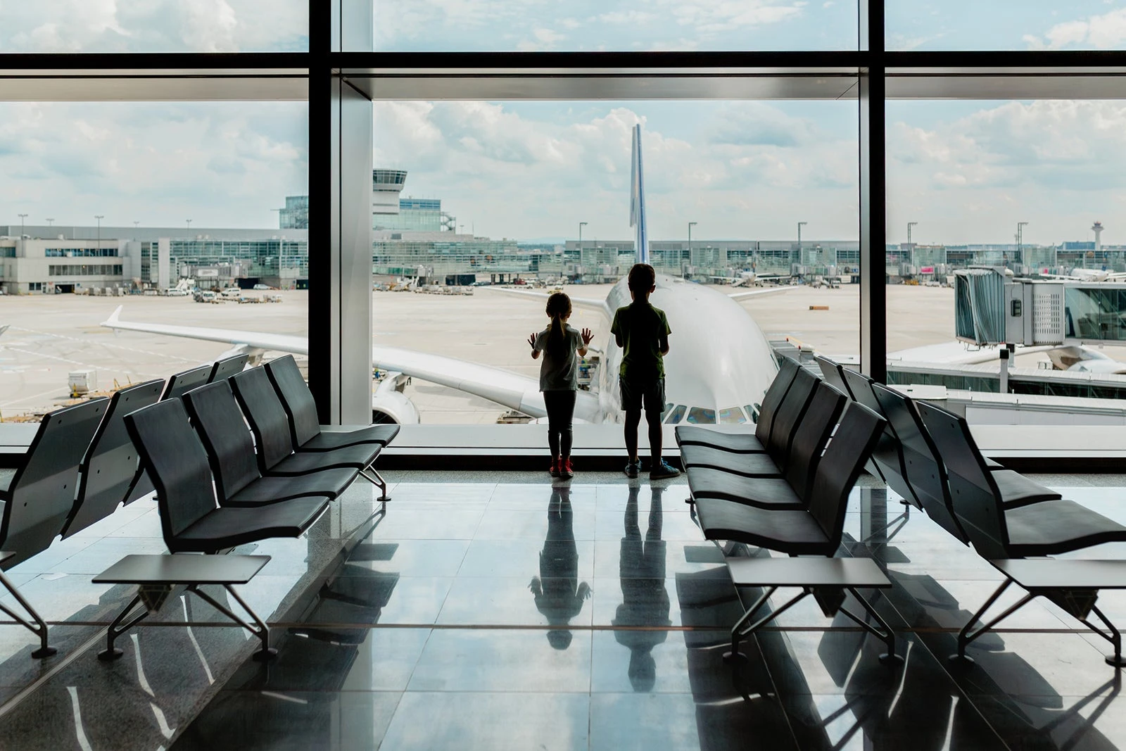 I saved almost $1,000 on flights with 1 easy trick