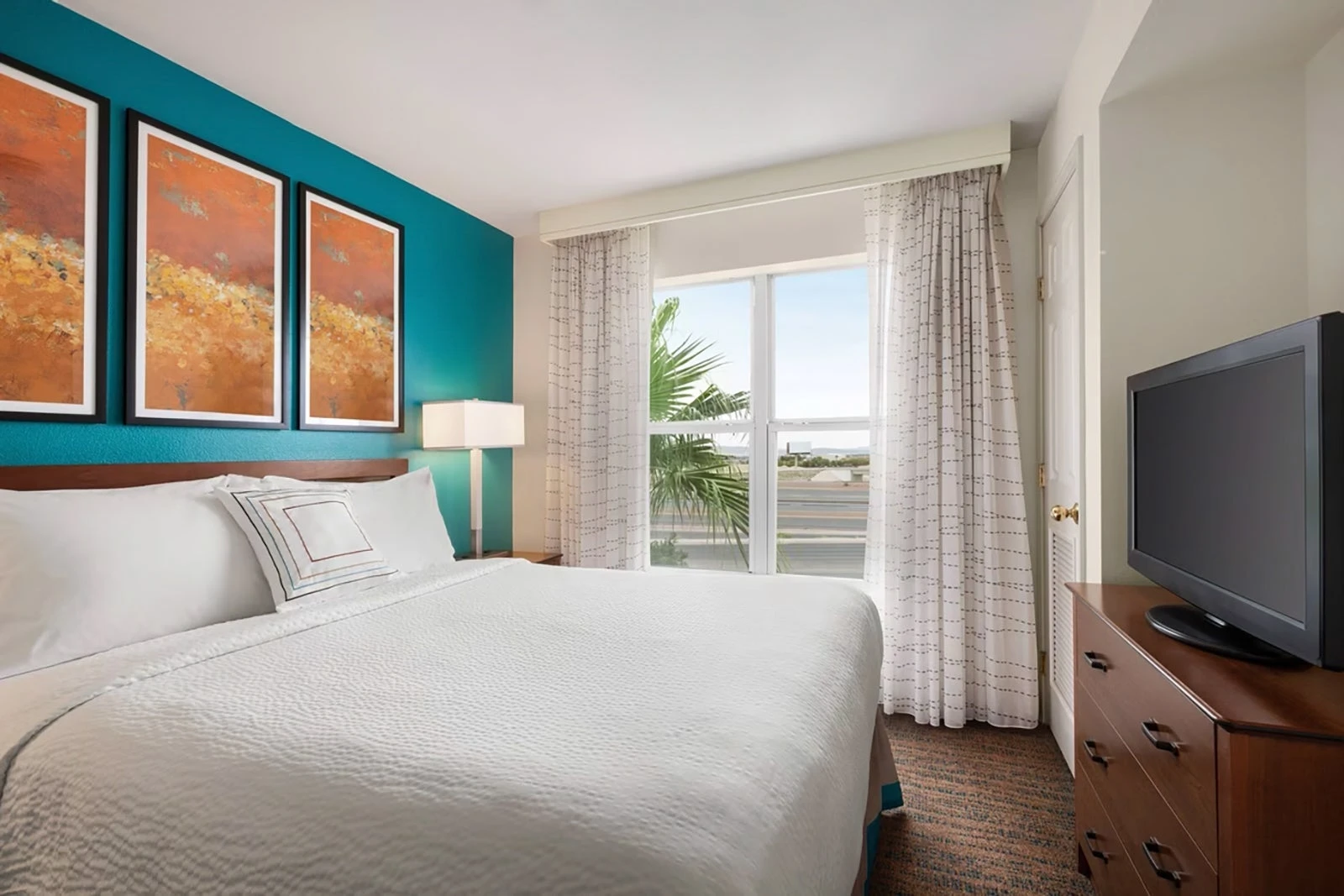 Want Marriott elite status? Here's how 8 TPG staffers are earning it this year