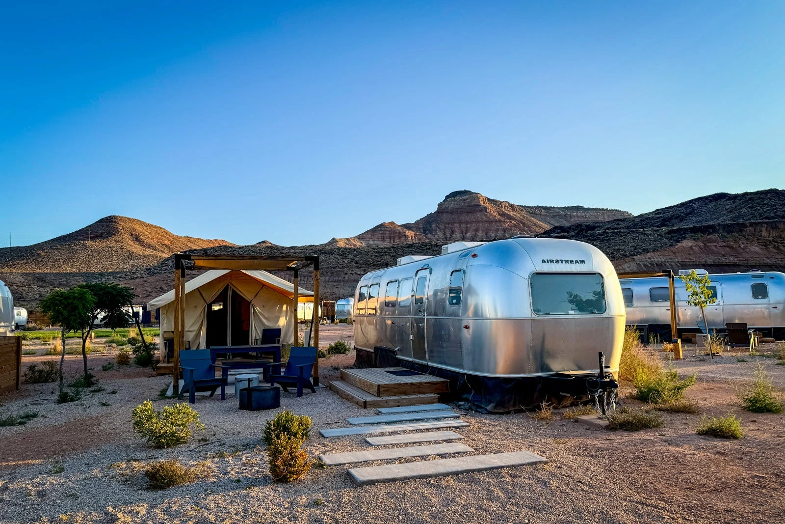 You can earn up to 100K bonus points by glamping with Hyatt this summer