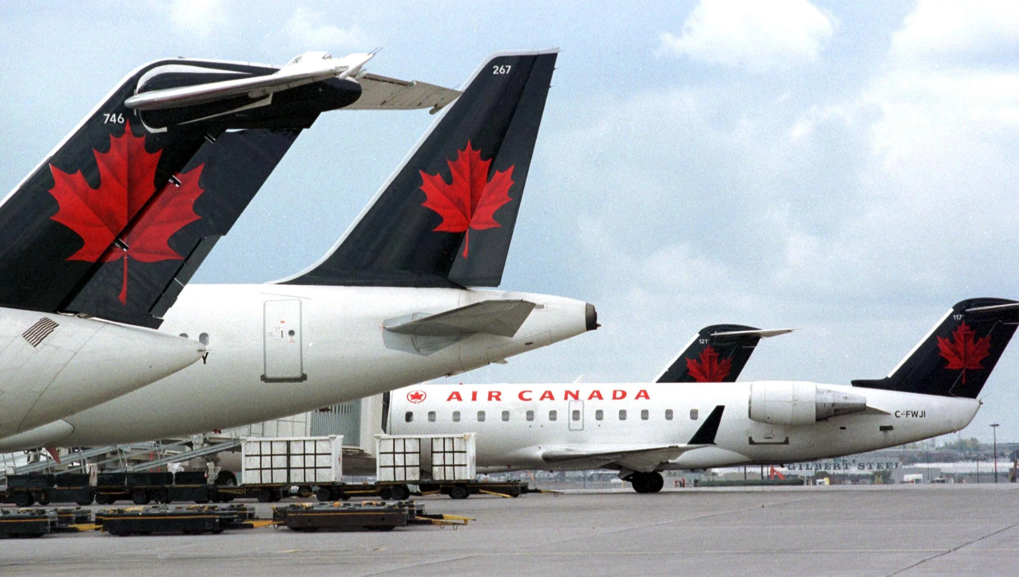 Air Canada makes alcohol free on all flights amid pressure from flyers, key rival