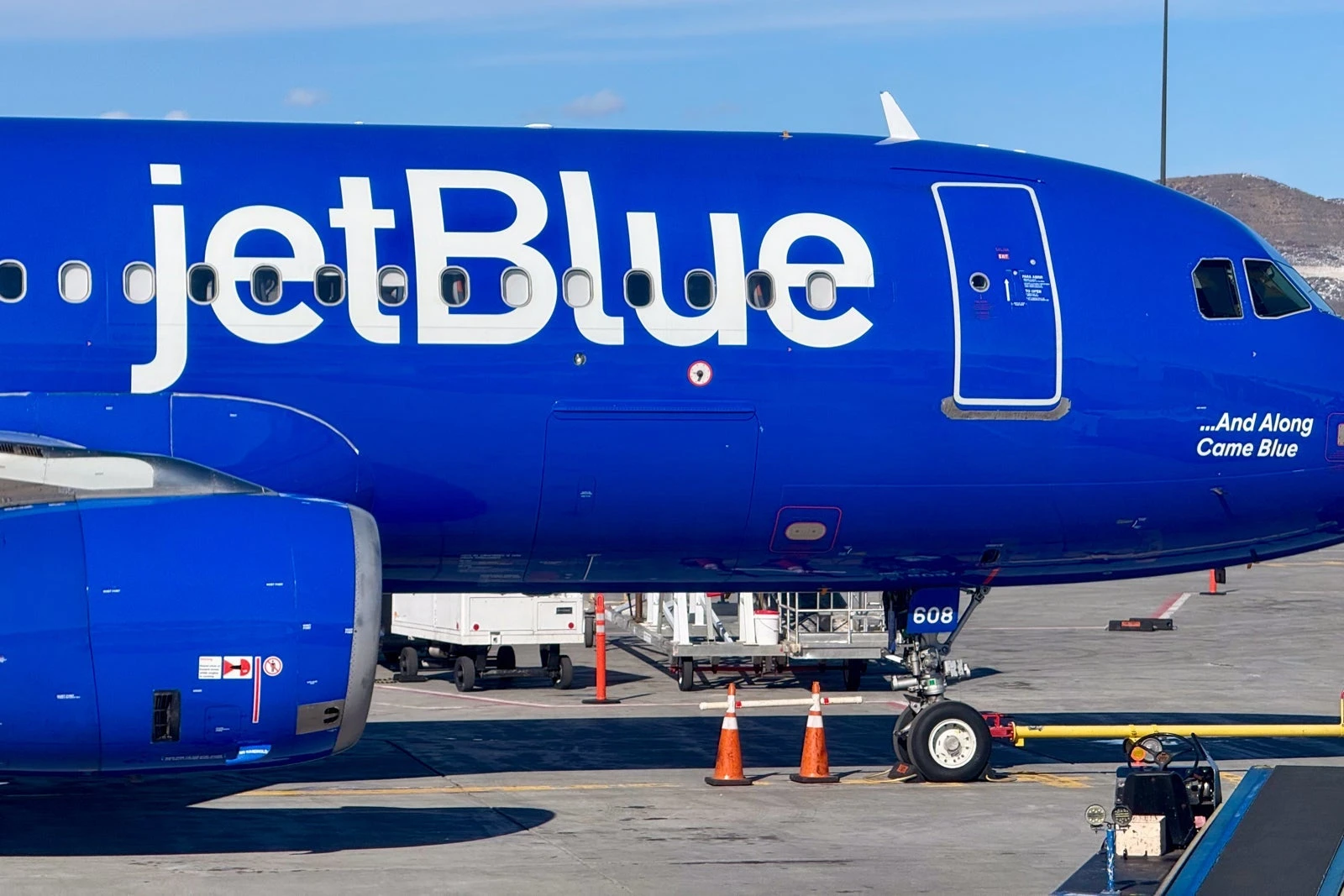 JetBlue adds 8 routes, grows 6 others in big network expansion