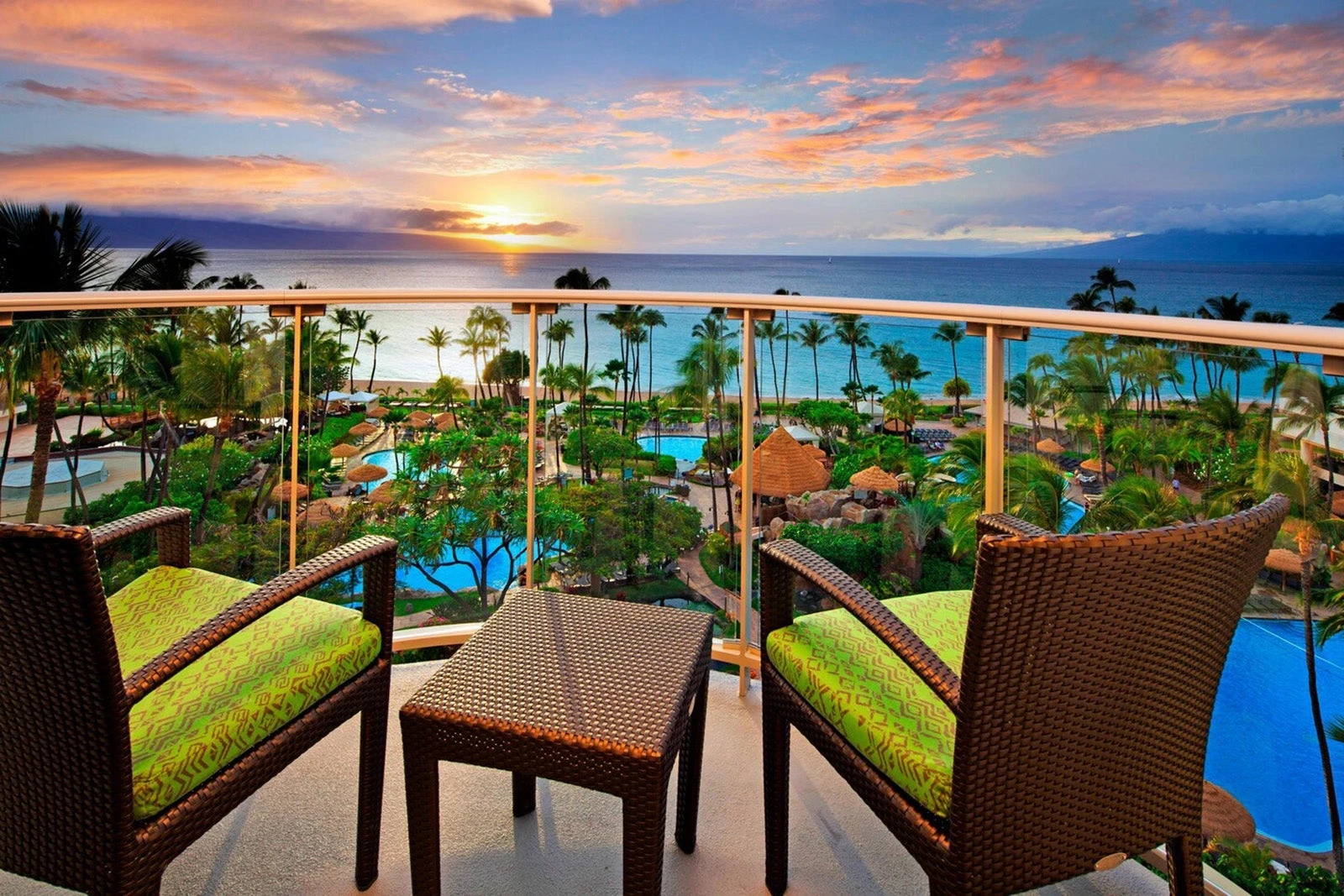 Act fast: Marriott Bonvoy members can save up to 25% on fall stays