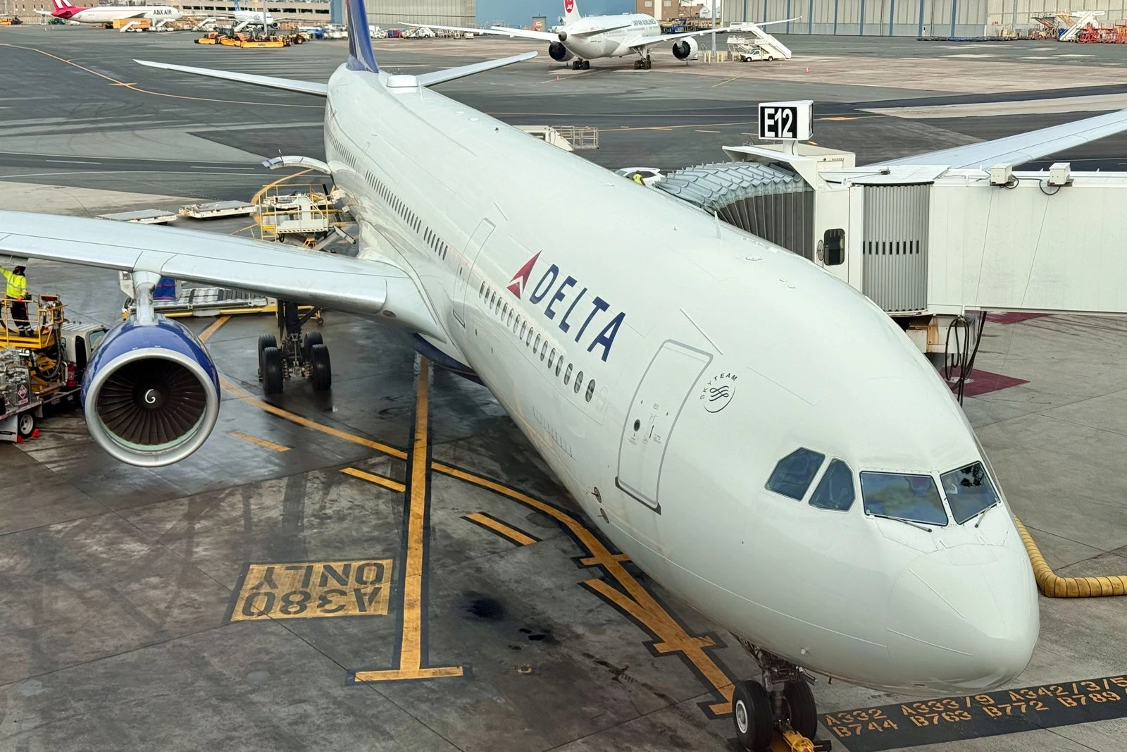A 'green flag' for travel? Deal-seekers see hope amid uneven demand for flights