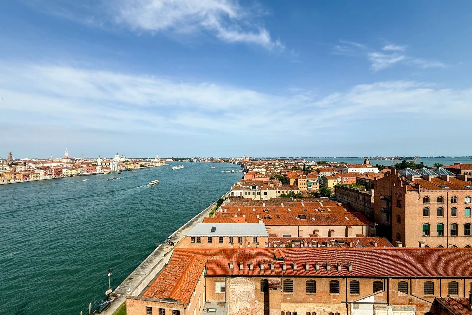 My 4 favorite things about using Hilton points to stay on an island in Venice at the Hilton Molino Stucky