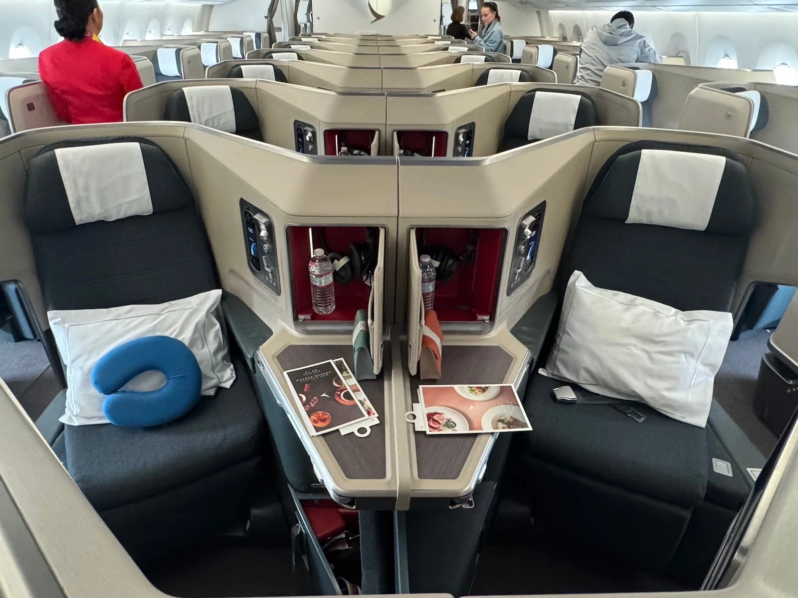 Cathay Pacific makes grand return to Seattle as it rebuilds US network