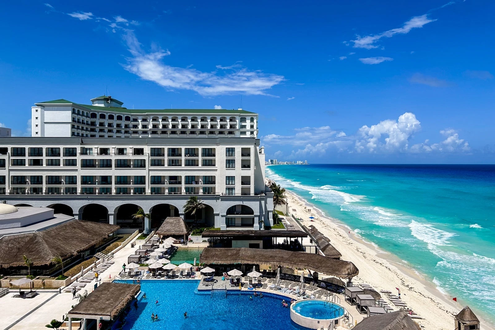 From Costa Rica to Paris, these are the points hotels to book for your spring vacation