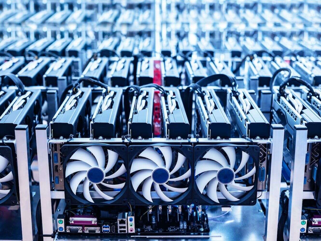 U.S.-Listed Bitcoin Miners Are Growing Their Share of the Network Hashrate: Bernstein