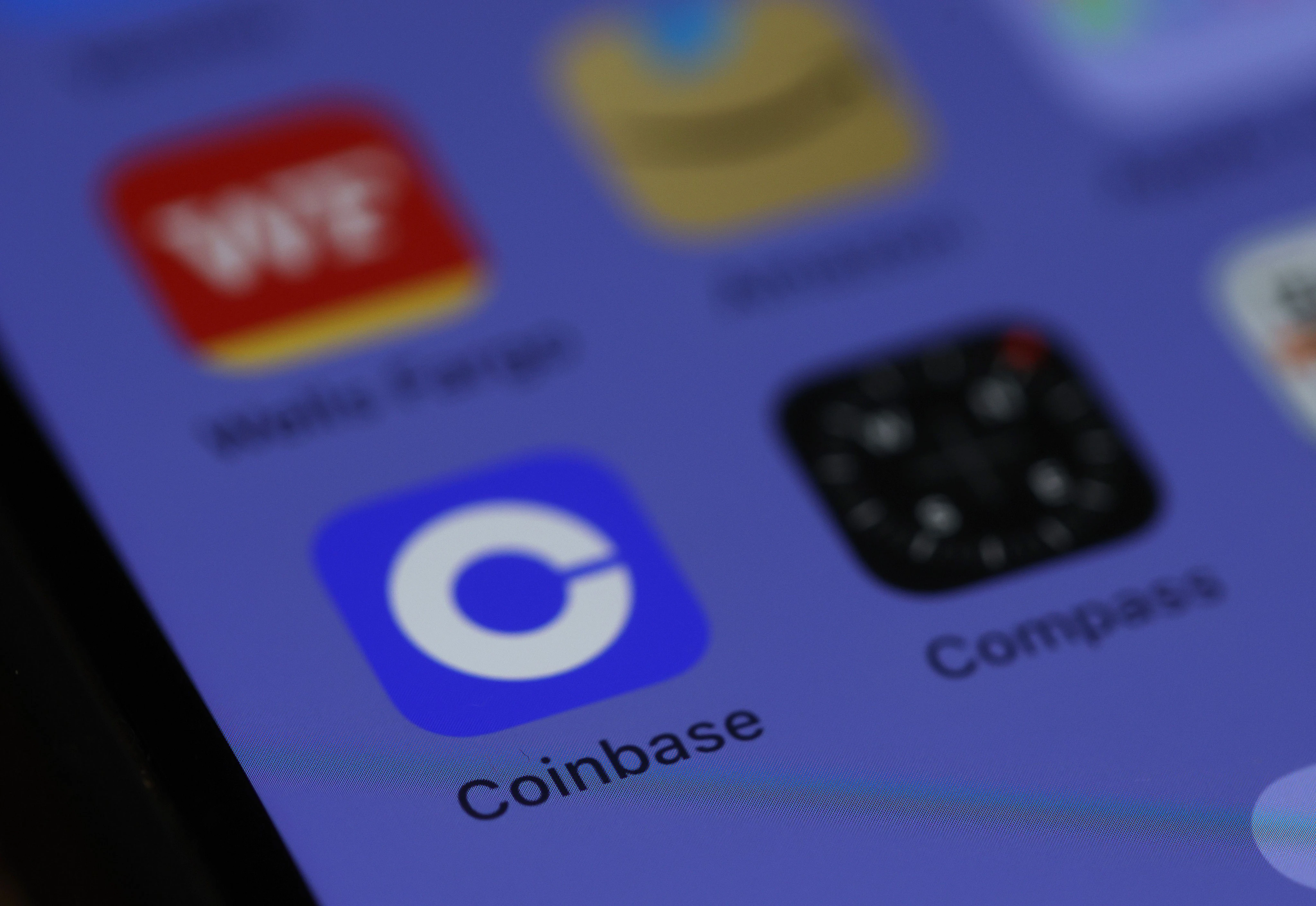 Coinbase's Weak Q2 Is a Blip, Not a Breakdown, Says Benchmark