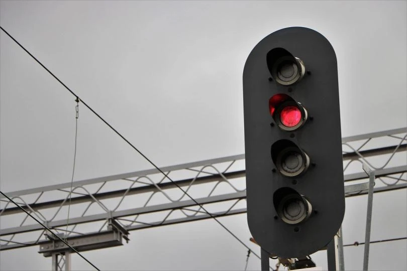 Bitcoin Bears Battle Critical Support Zone as BTC, Stock, and Gold Volatility Indices Surge
