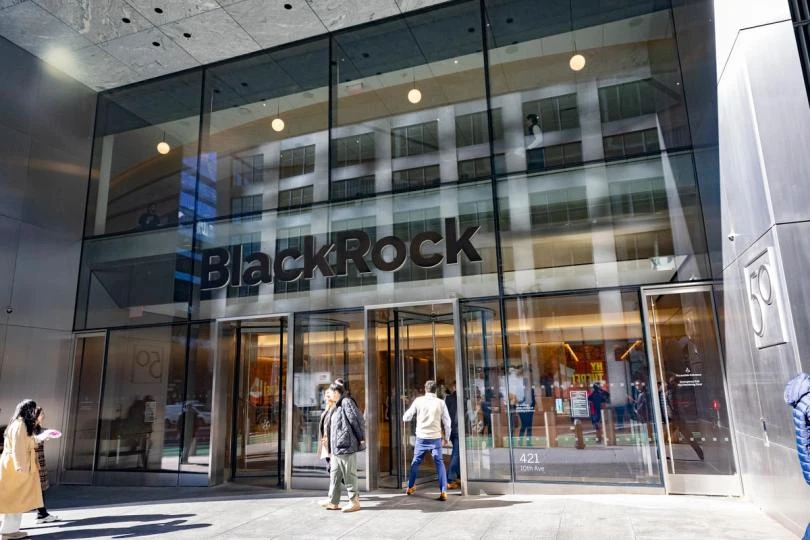 BlackRock's crypto assets fall 39% despite $15 billion of net inflows