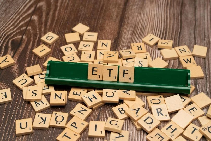 Bitcoin, ether, XRP, dogecoin lag a nine-week stocks rally as ETF demand cools
