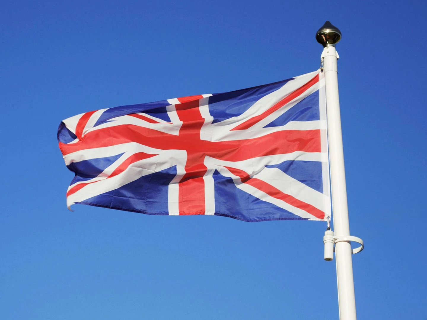 UK Bond Yields Hit 5.5%, Stirring ‘Memories of 2022 Pension Crisis’