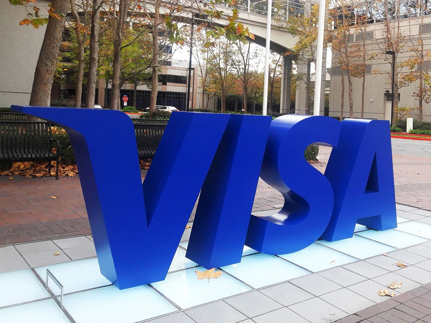 Visa Is Joining the Paxos, Robinhood Stablecoin Consortium: Sources 
