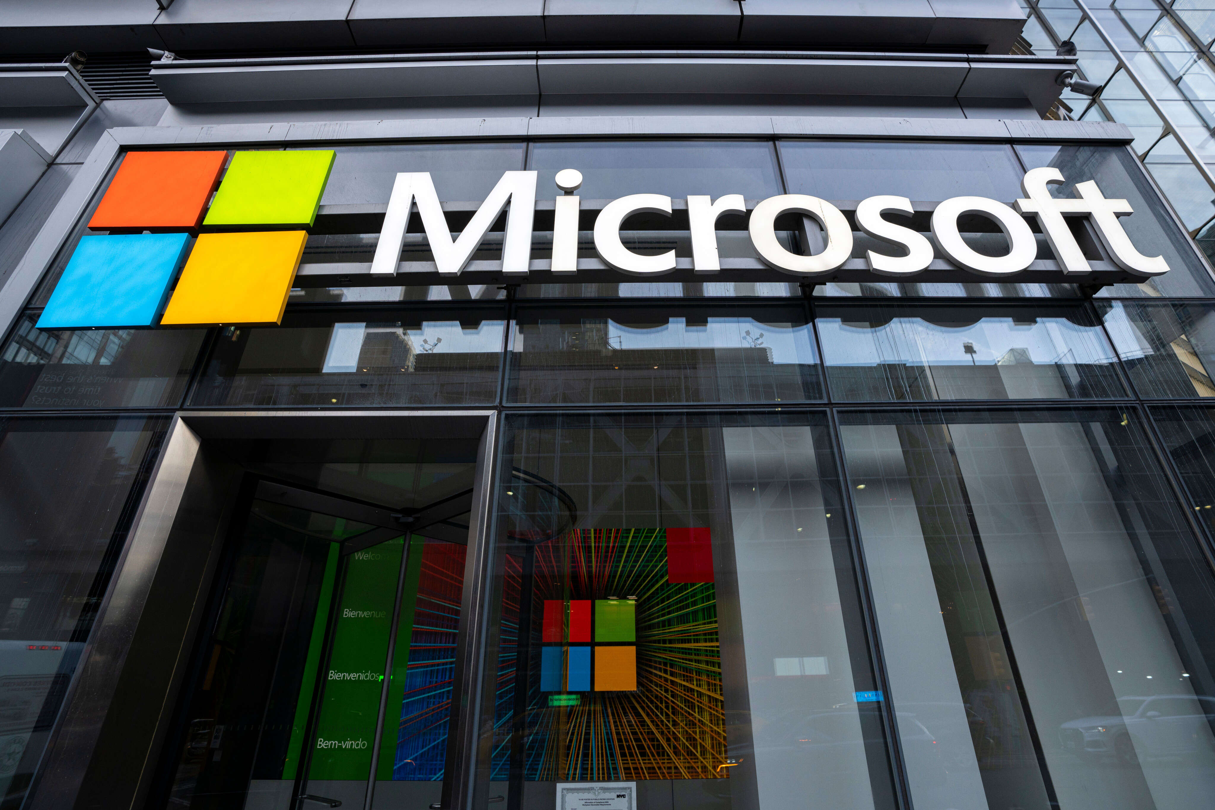 Microsoft Raises Alarm of Malware Targeting Coinbase, MetaMask Wallets