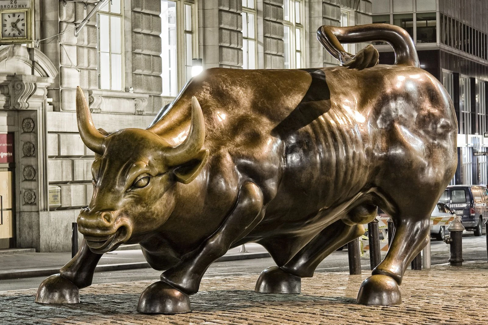Bitcoin Futures Open Interest Zoomas BTC Inches Towards All-Time High; DOGE, ADA, XRP Add 4%