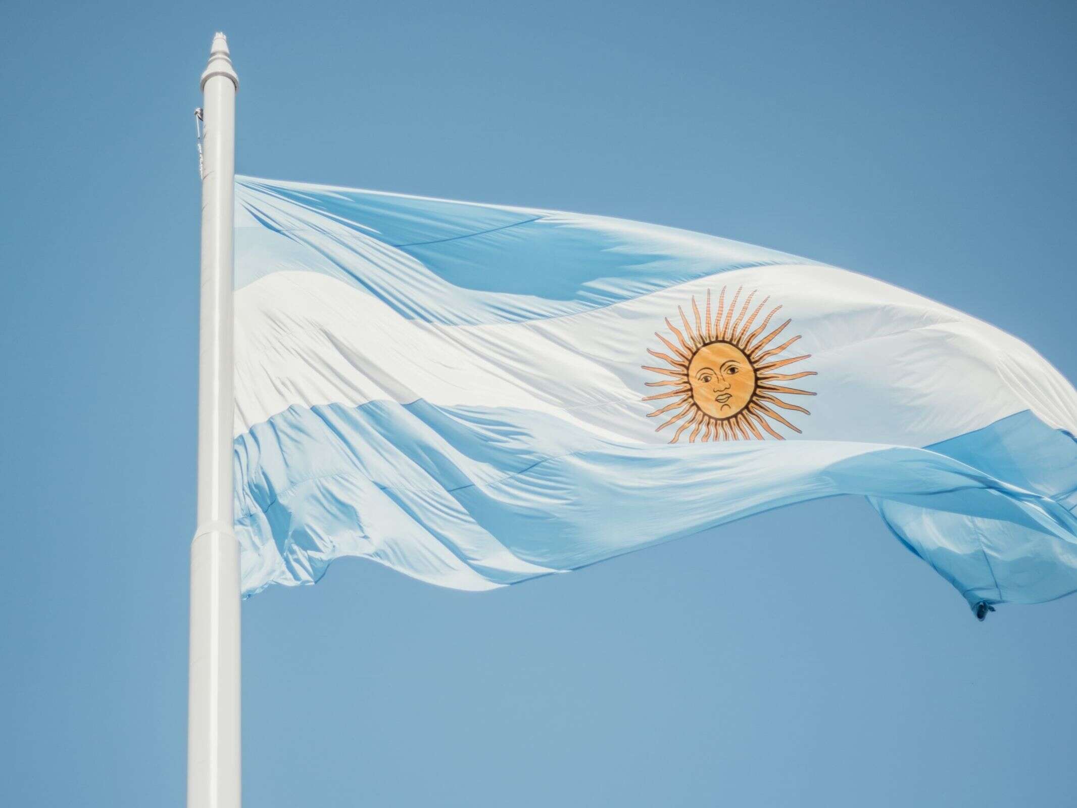 Coinbase Receives Approval to Expand Services Into Argentina