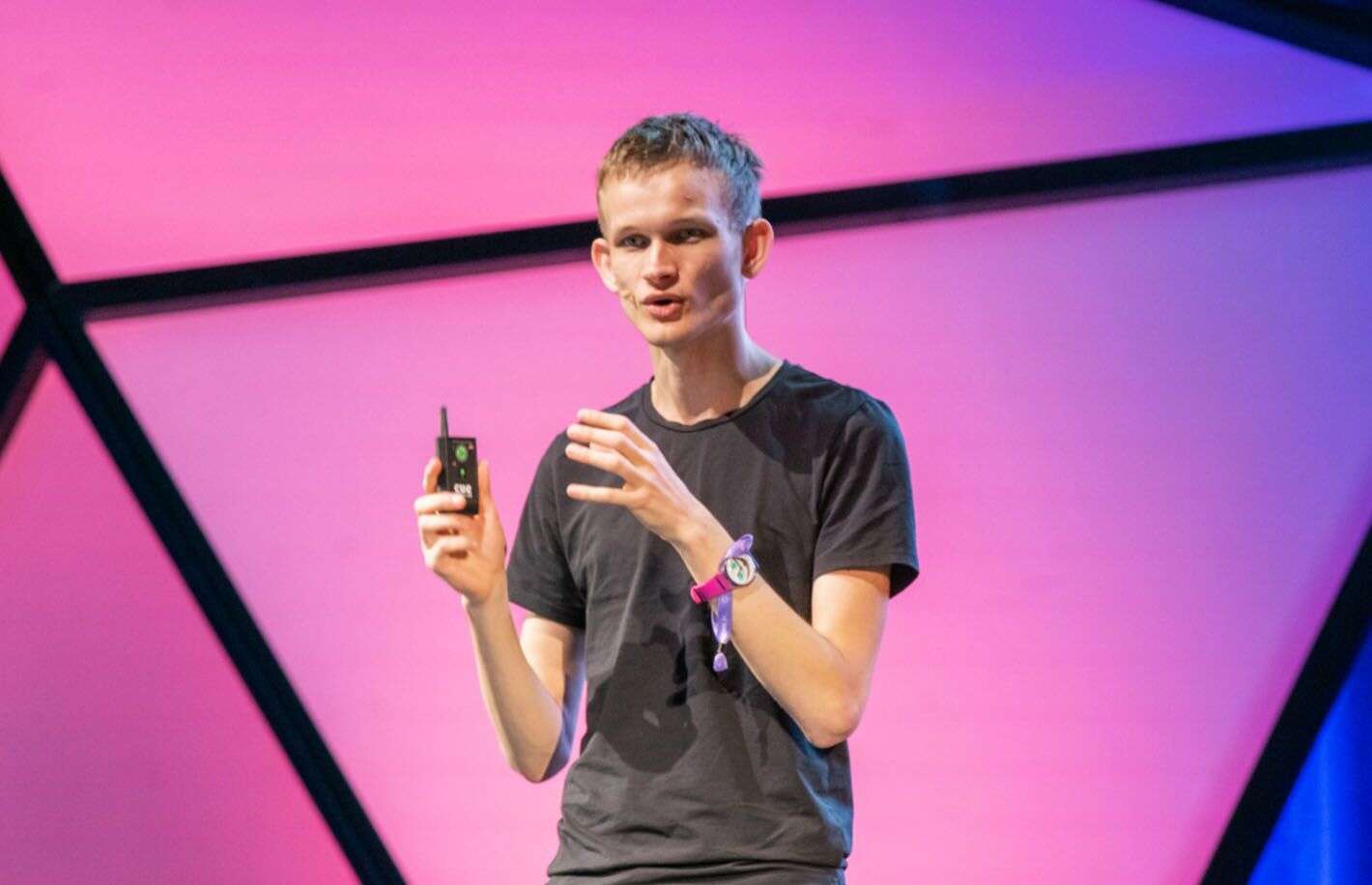 Ethereum Co-Founder Vitalik Buterin Calls Roger Ver's Potential Life Sentence 'Absurd'