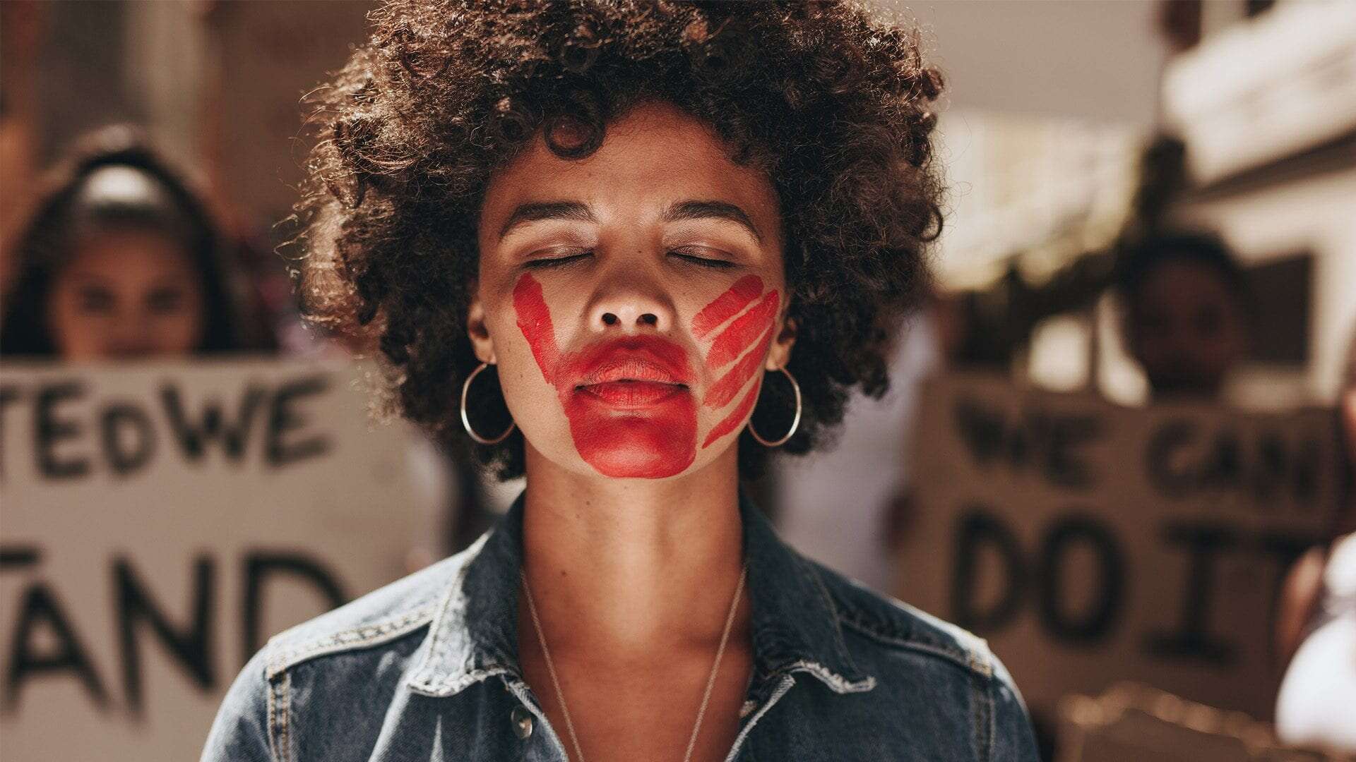 Perché il 25 novembre si celebra la Giornata Mondiale contro la Violenza sulle Donne