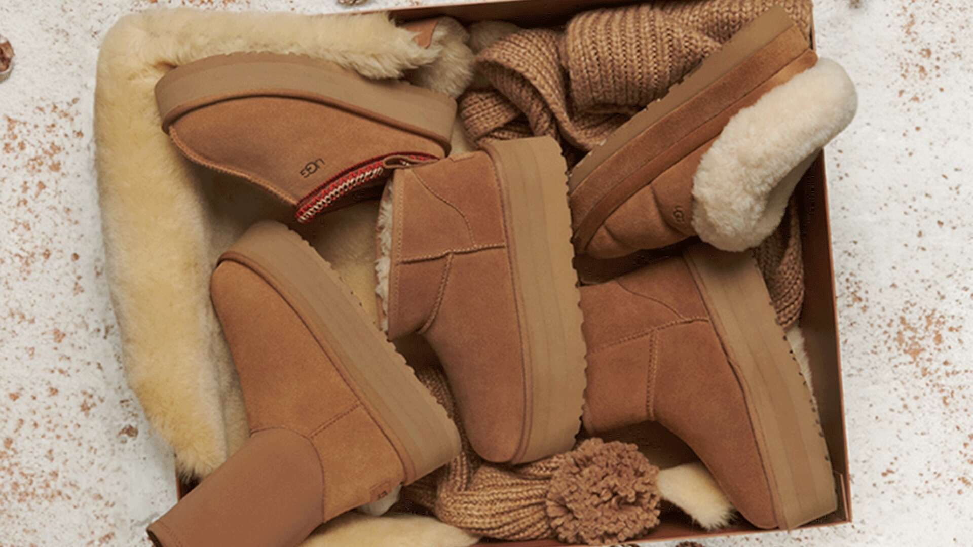 Il mistero degli UGG falsi: come capire se gli iconici stivaletti sono originali