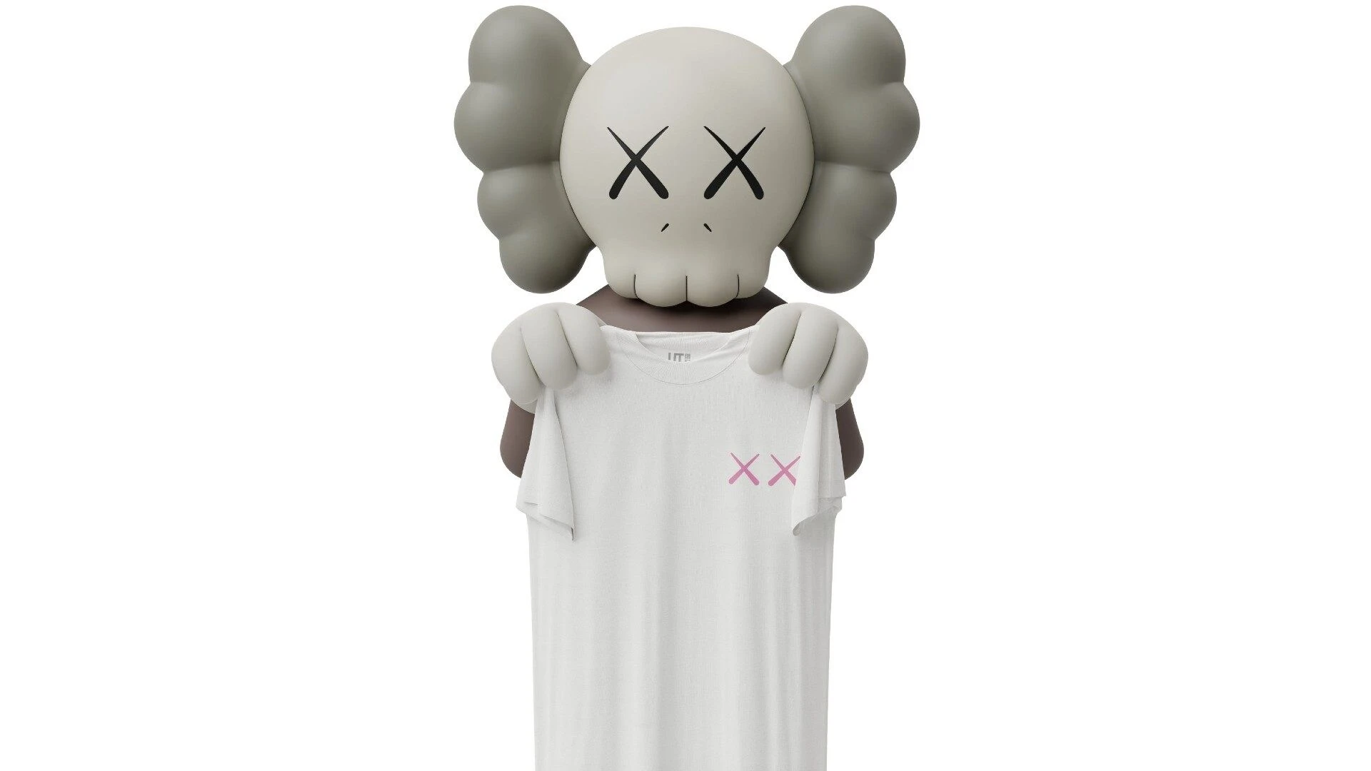 Chi è Kaws, il designer che creato lunghe file davanti allo store di Uniqlo