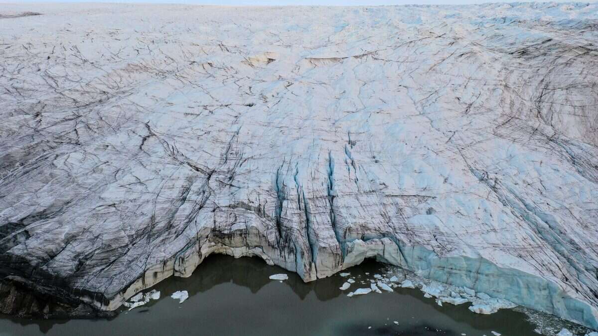 Come visitare la Groenlianda a bordo di una nave extralusso da spedizione