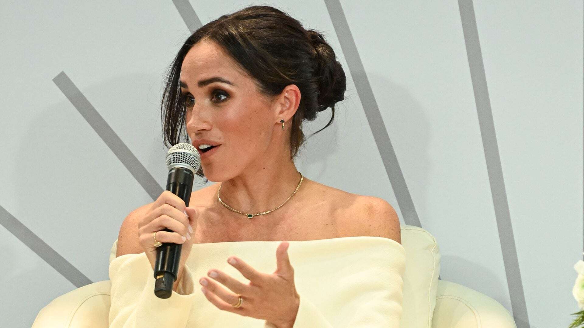 Come è cambiato lo stile di Meghan Markle da quando non fa più parte della Royal family