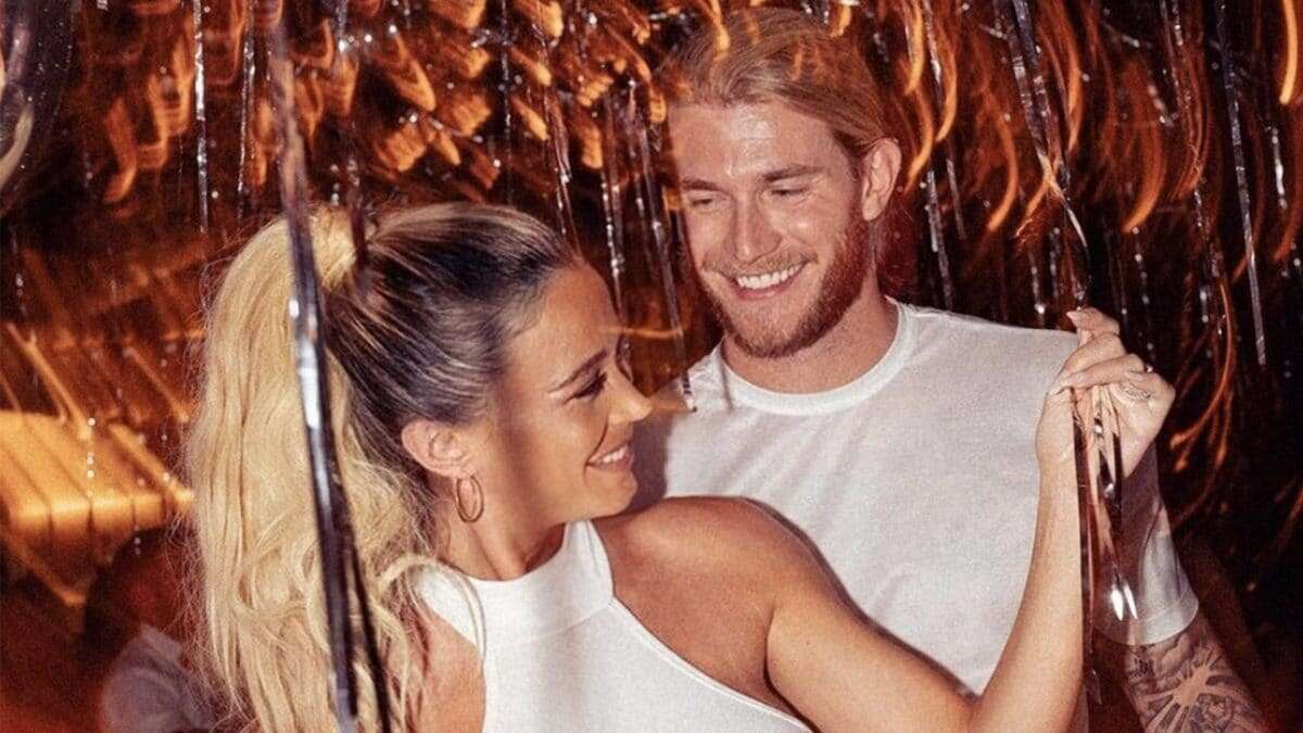 Diletta Leotta al compleanno di Loris Karius con l’abito aderente che esalta il pancione