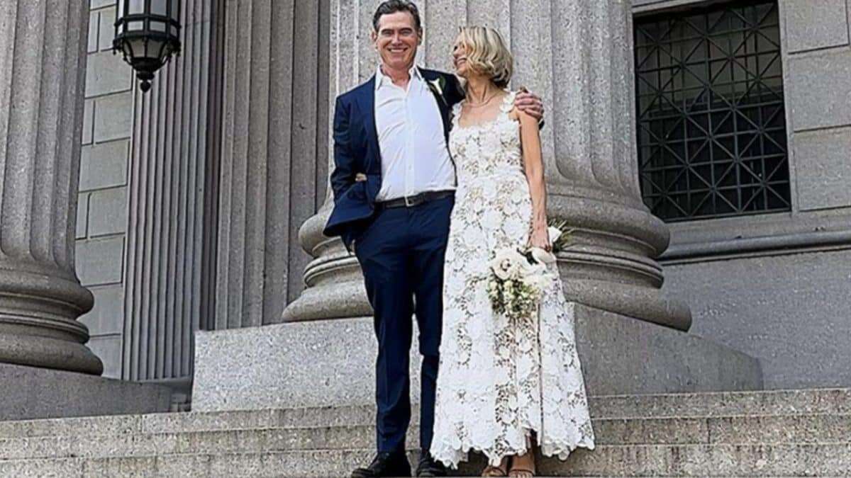 Il matrimonio di Naomi Watts e Billy Crudup: abito bianco di pizzo per la sposa