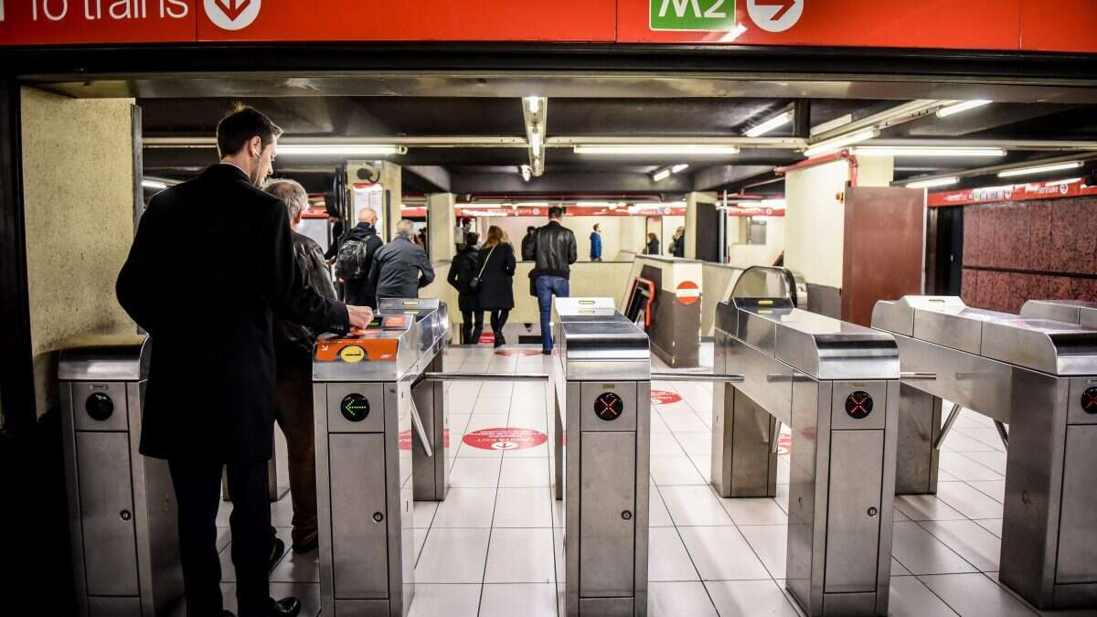 Sospesa la linea rossa M1 della metropolitana di Milano tra Bisceglie e Pagano: cos'è successo