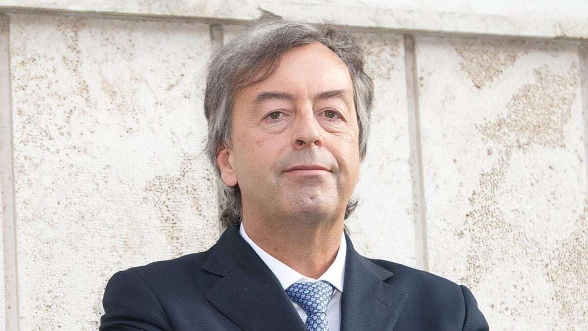 Solo 10 studenti su 408 promossi all'esame di Burioni: 