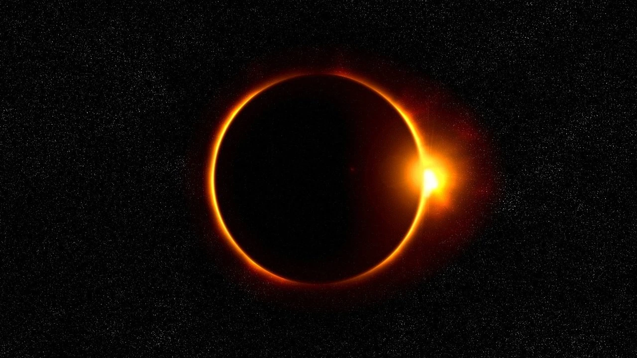 Quando c’è un’eclissi solare, le nuvole scompaiono rapidamente: rivelato il perché dello strano fenomeno