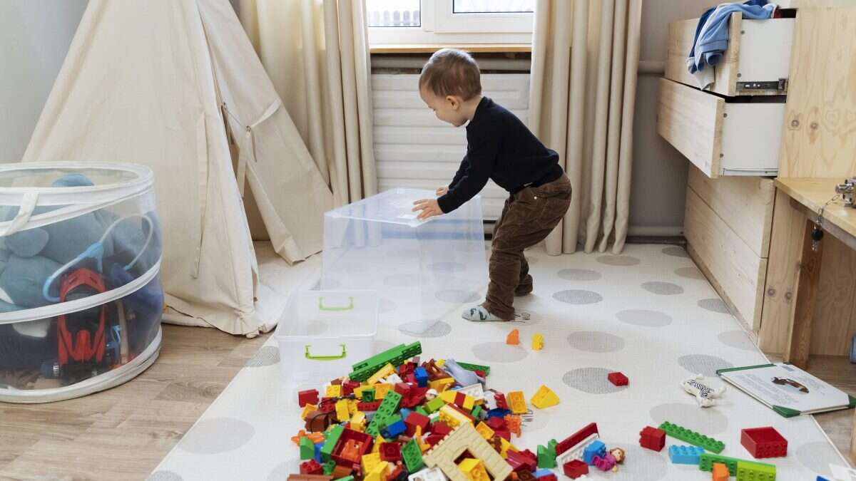 I bambini nati durante il lockdown sembrano soffrire meno di allergie: i risultati dello studio