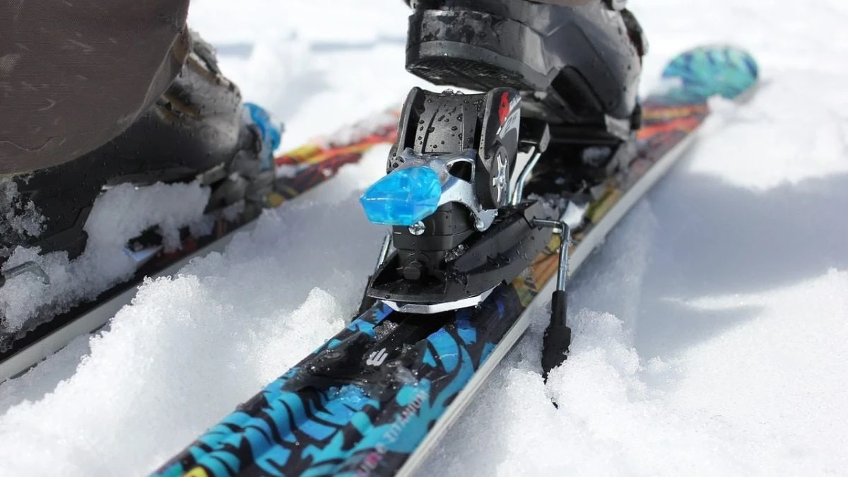 Alpi inquinate da PFAS, sulle piste da sci trovate decine di “sostanze chimiche per sempre”