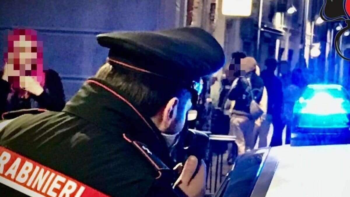 Carabiniere non trova i ladri e il padrone di casa lo picchia: arrestato