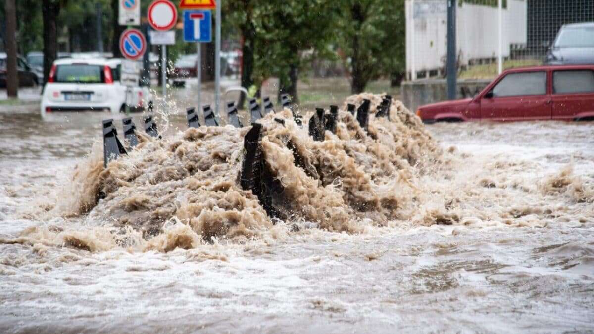 Pioggia a Milano, salgono i livelli di Lambro e Seveso: 