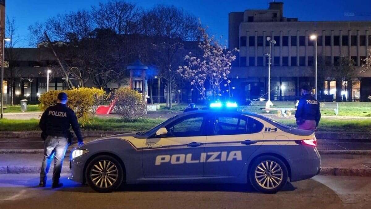 Picchiano un poliziotto fuori dalla discoteca: arrestati i figli del boss Nazzareno Calaiò