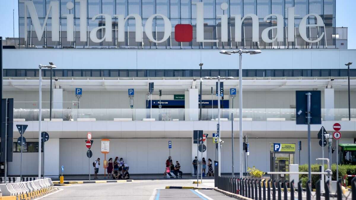 Perché negli aeroporti di Linate e Malpensa non bisogna più togliere pc e liquidi dal bagaglio a mano