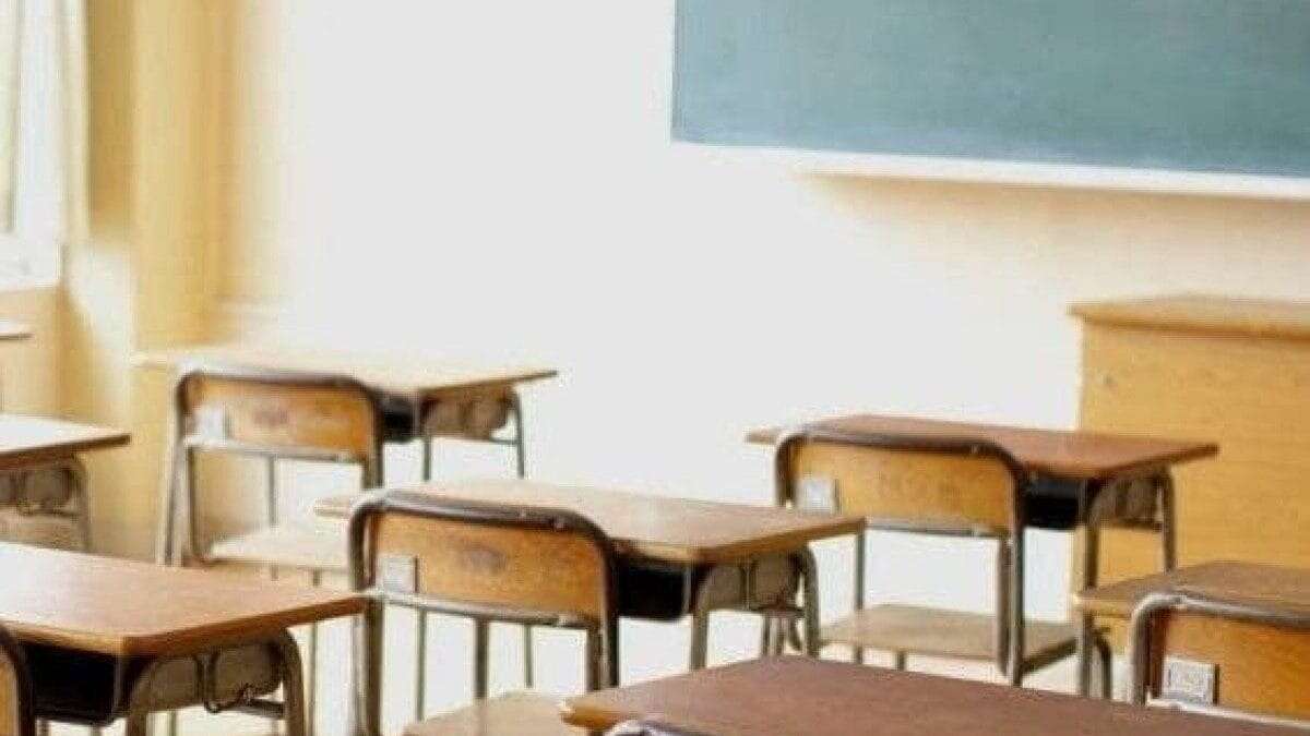 Alle famiglie di Milano mandare un solo figlio alla scuola dell'obbligo può costare fino a 500 euro