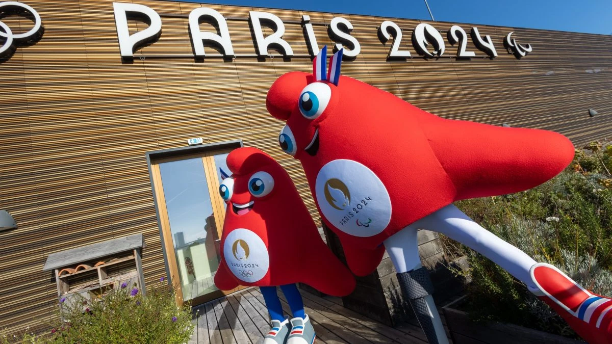 Olimpiadi di Parigi 2024, rubata una chiavetta USB e un pc con i piani di sicurezza del comune