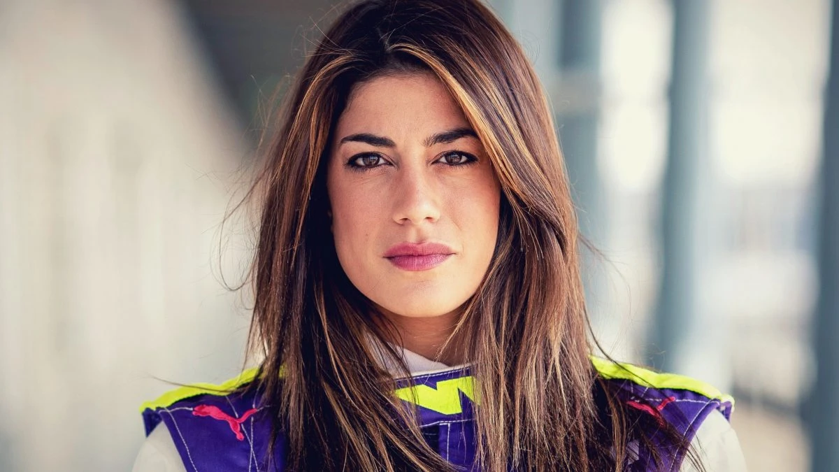 Chi è Vicky Piria, la pilota che sostituisce Valsecchi nella squadra di Sky per la Formula 1