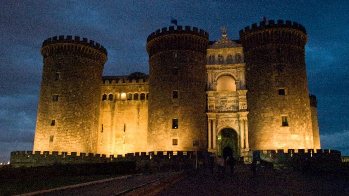 Nei sotterranei del castello opere d'arte danneggiate dagli allagamenti: la relazione dei restauratori