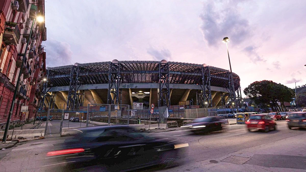 Stadio Maradona, il Comune chiede i soldi per i vigili: il Napoli fa ricorso al Tar