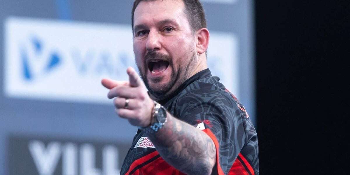 Comeback-König Jonny Clayton besiegt bei PDC Winmau World Masters Ryan Searle