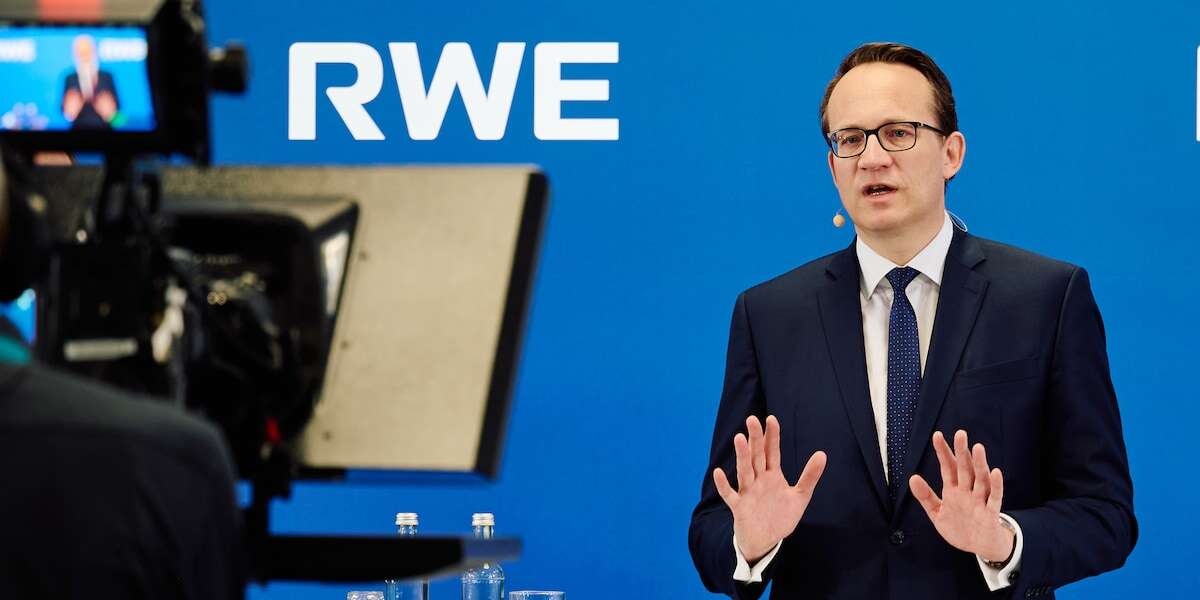 Strom-Warnung des RWE-Chefs: Jetzt sollten Sie eine warme Decke kaufen