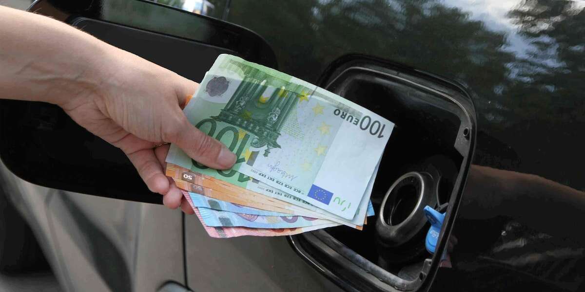 Autokosten um mehr als 30 Prozent gestiegen - mit einer Maßnahme sparen Sie viel Geld